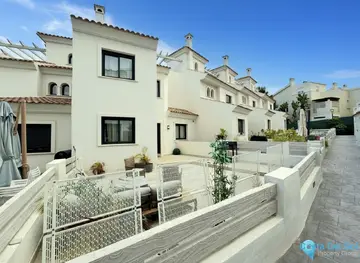 3 bedroom House for Sale in New Golden Mile-13611