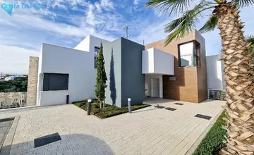 2 bedroom Apartment for Sale in Artola