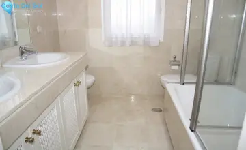 3 bedroom Apartment for Sale in Estepona-4255