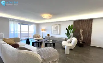 4 bedroom Apartment for Sale in Torreblanca-4303