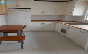 4 bedroom Apartment for Sale in Marbella-4378