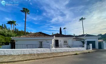 3 bedroom House for Sale in El Padron