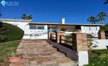 3 bedroom House for Sale in El Padron-4424
