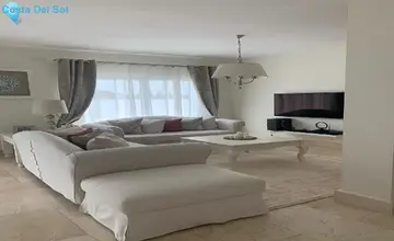 5 bedroom House for Sale in San Roque-4507