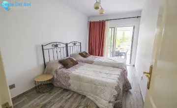 3 bedroom House for Sale in Estepona-4525
