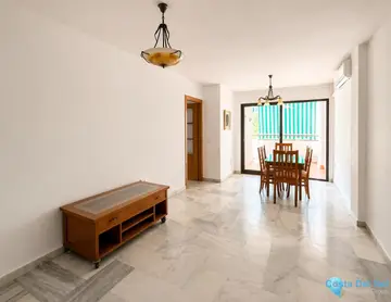 4 bedroom Apartment for Sale in La Carihuela-100357