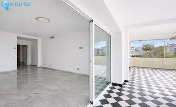 2 bedroom Apartment for Sale in Selwo-4625